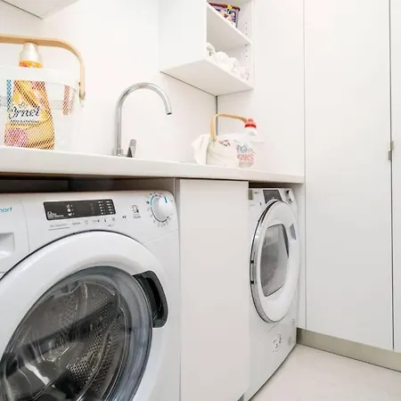 Daire Diana: Bayside View Beauty - A Romantic Dubrovnik