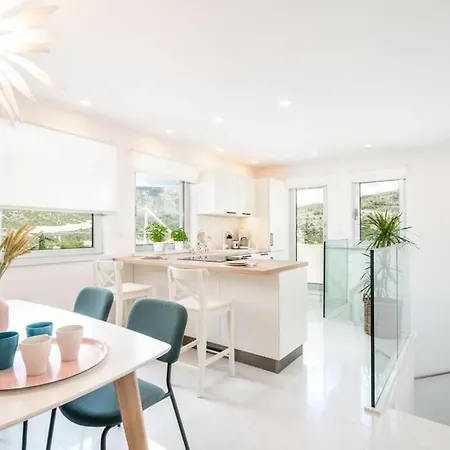 Apartamento Diana: Bayside View Beauty - A Romantic