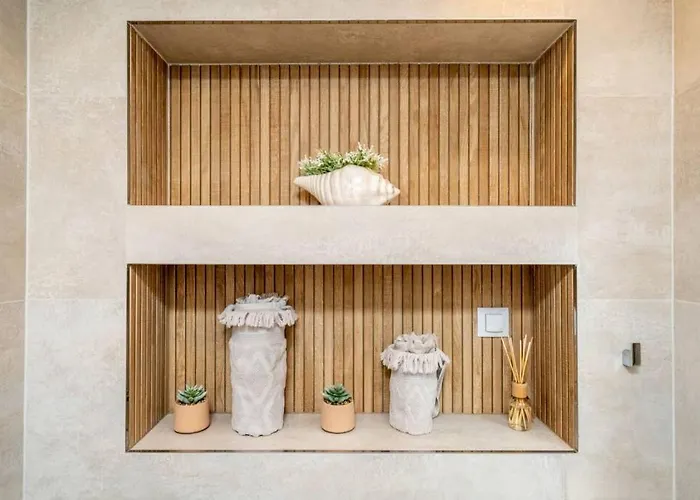 Diana: Bayside View Beauty - A Romantic Dubrovník